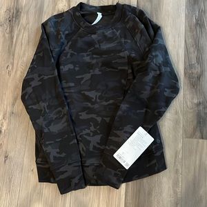 NWT Lululemon Scuba Crew Camo print